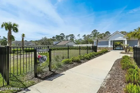 307 Annies Place Jacksonville FL 32218