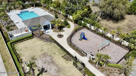 307 Annies Place Jacksonville FL 32218