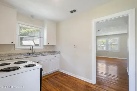 606 Meteor Street Jacksonville FL 32205