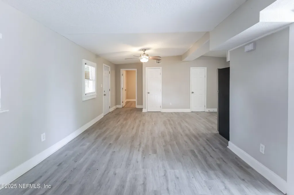 6351 Fabian Drive Jacksonville FL 32210