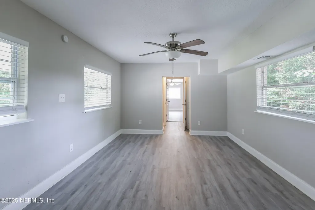 6351 Fabian Drive Jacksonville FL 32210