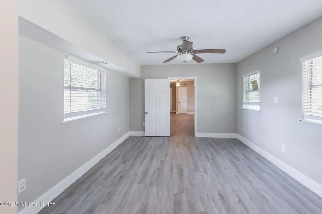 6351 Fabian Drive Jacksonville FL 32210
