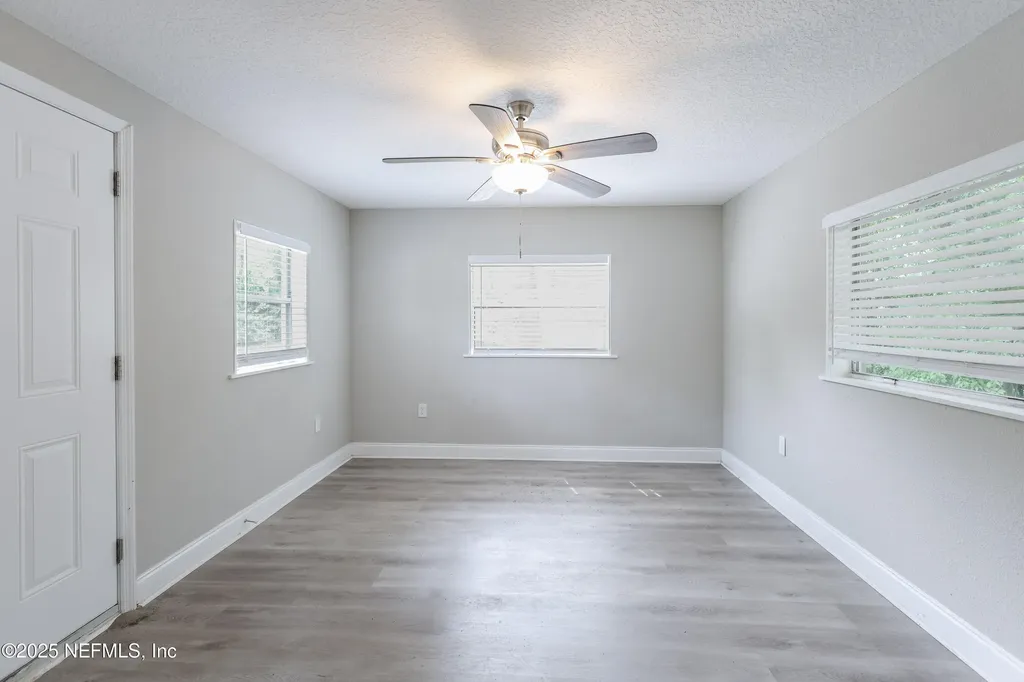 6351 Fabian Drive Jacksonville FL 32210