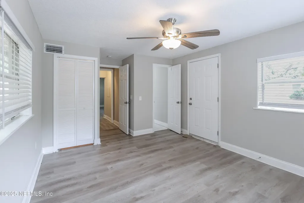 6351 Fabian Drive Jacksonville FL 32210