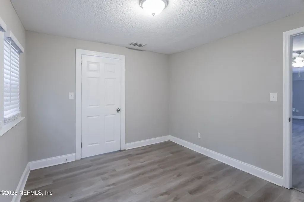 6351 Fabian Drive Jacksonville FL 32210