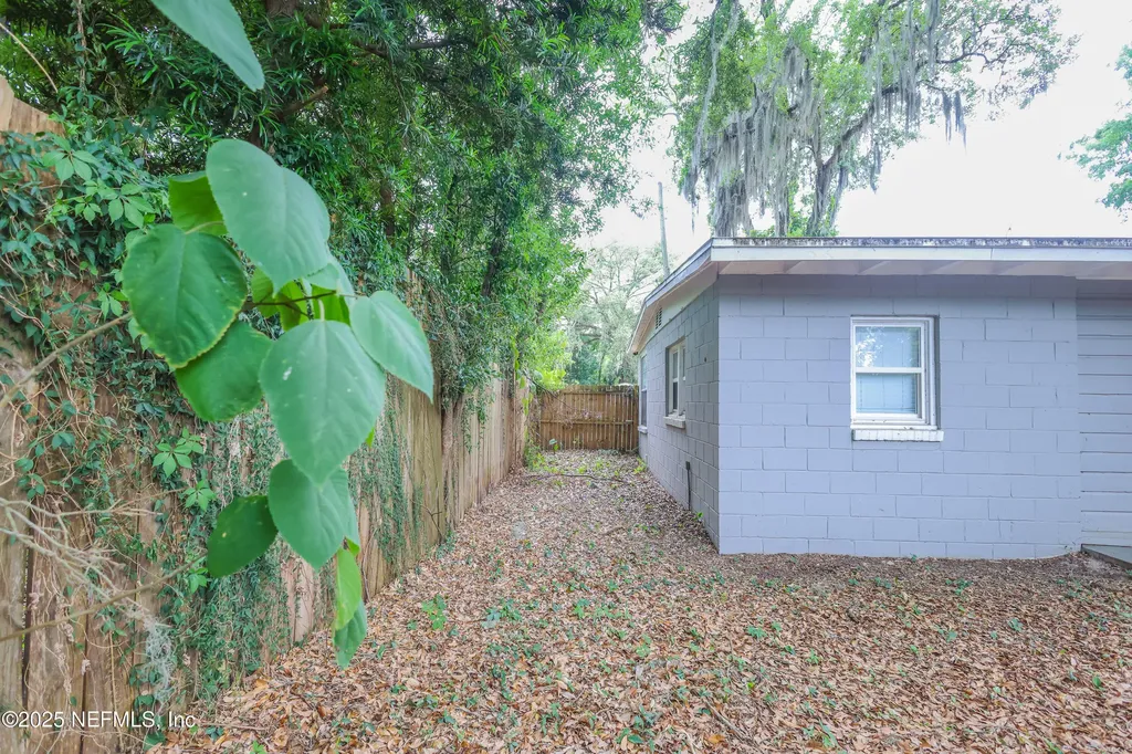 6351 Fabian Drive Jacksonville FL 32210