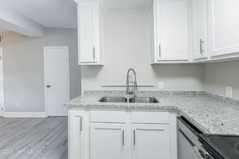 6351 Fabian Drive Jacksonville FL 32210