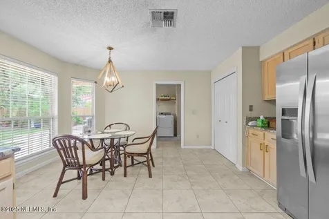 2589 Scott Mill Drive S Jacksonville FL 32223