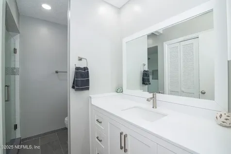 2333 The Woods Drive Jacksonville FL 32246