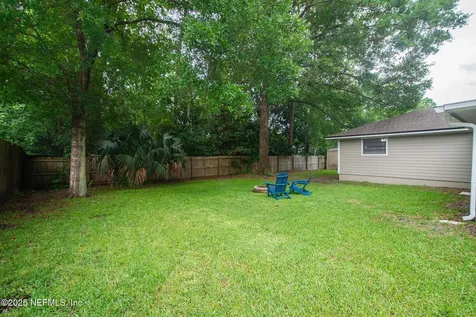 2333 The Woods Drive Jacksonville FL 32246