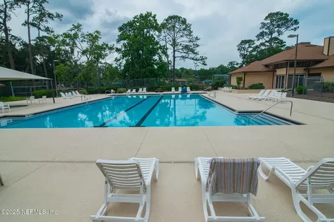 2333 The Woods Drive Jacksonville FL 32246