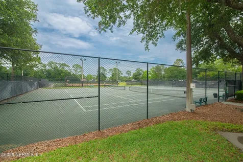 2333 The Woods Drive Jacksonville FL 32246