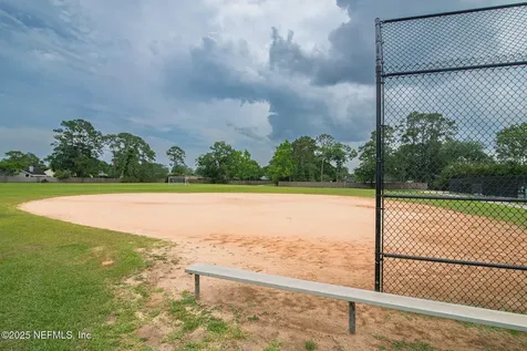 2333 The Woods Drive Jacksonville FL 32246