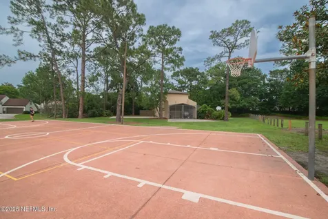 2333 The Woods Drive Jacksonville FL 32246
