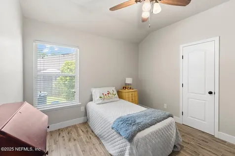 1759 Rising Oaks Drive Jacksonville FL 32223