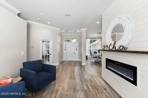 1759 Rising Oaks Drive Jacksonville FL 32223
