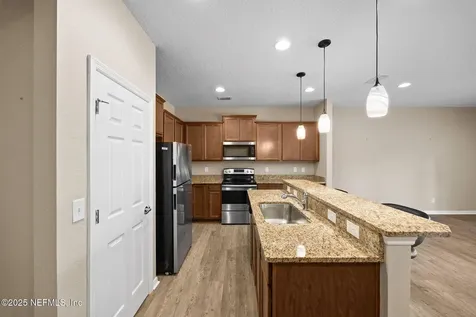 7027 Berrybrook Drive Jacksonville FL 32258