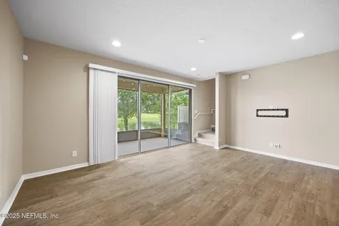 7027 Berrybrook Drive Jacksonville FL 32258