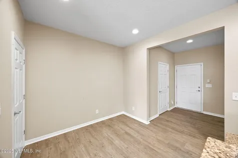 7027 Berrybrook Drive Jacksonville FL 32258