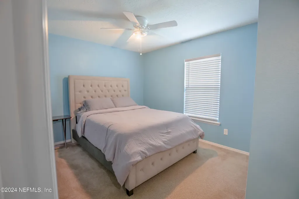 2527 Eisner Drive Jacksonville FL 32218