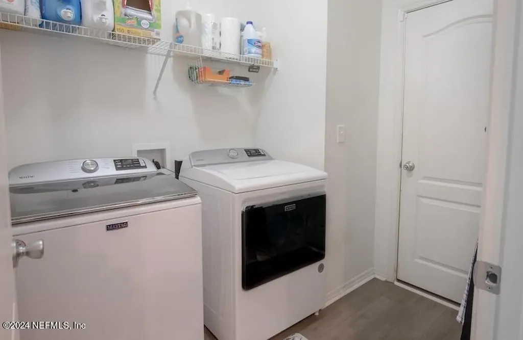 2527 Eisner Drive Jacksonville FL 32218