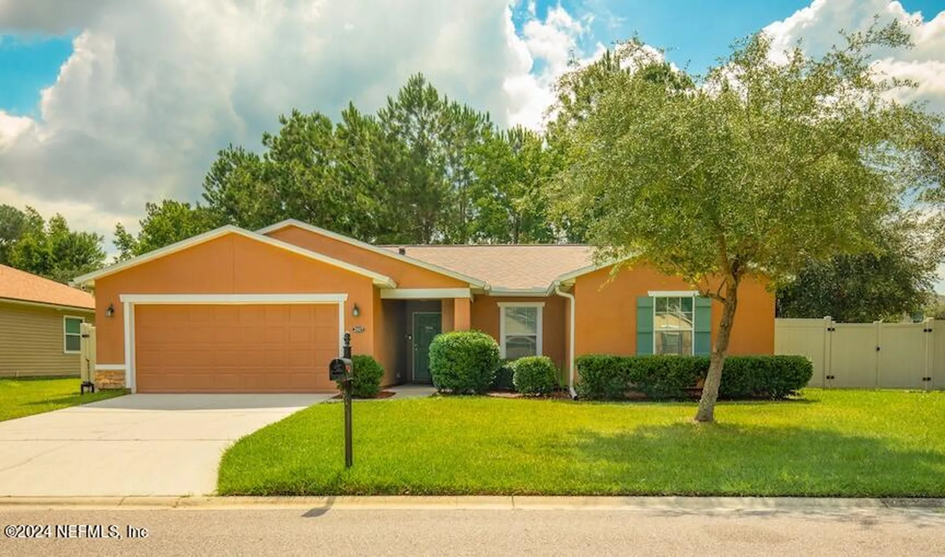 2527 Eisner Drive Jacksonville FL 32218