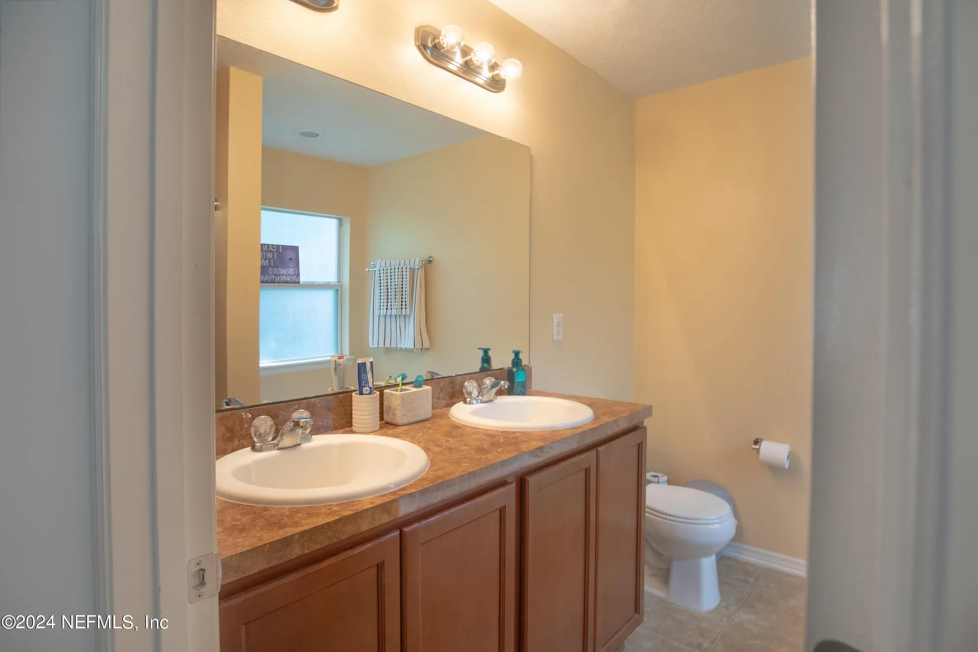 2527 Eisner Drive Jacksonville FL 32218