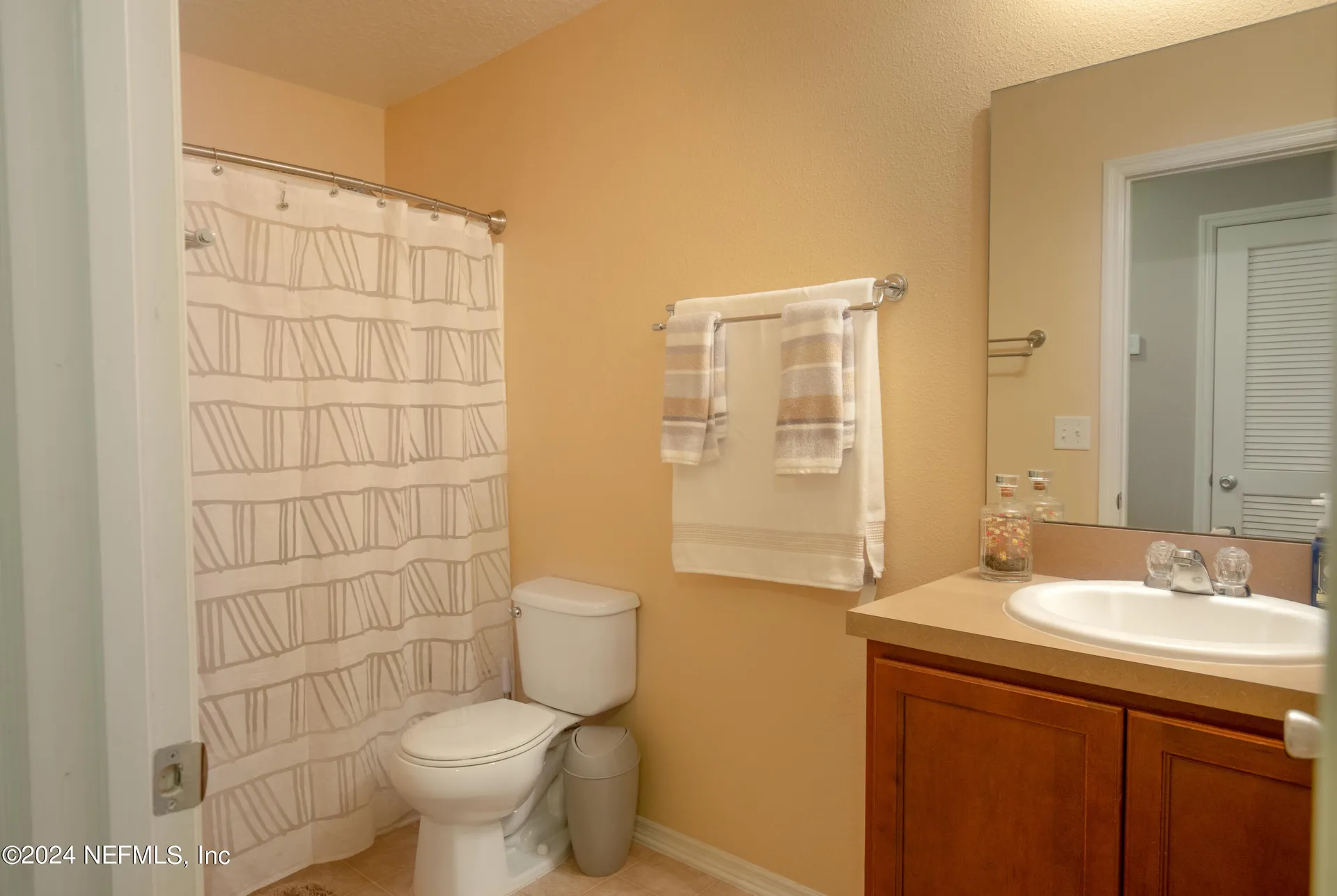 2527 Eisner Drive Jacksonville FL 32218