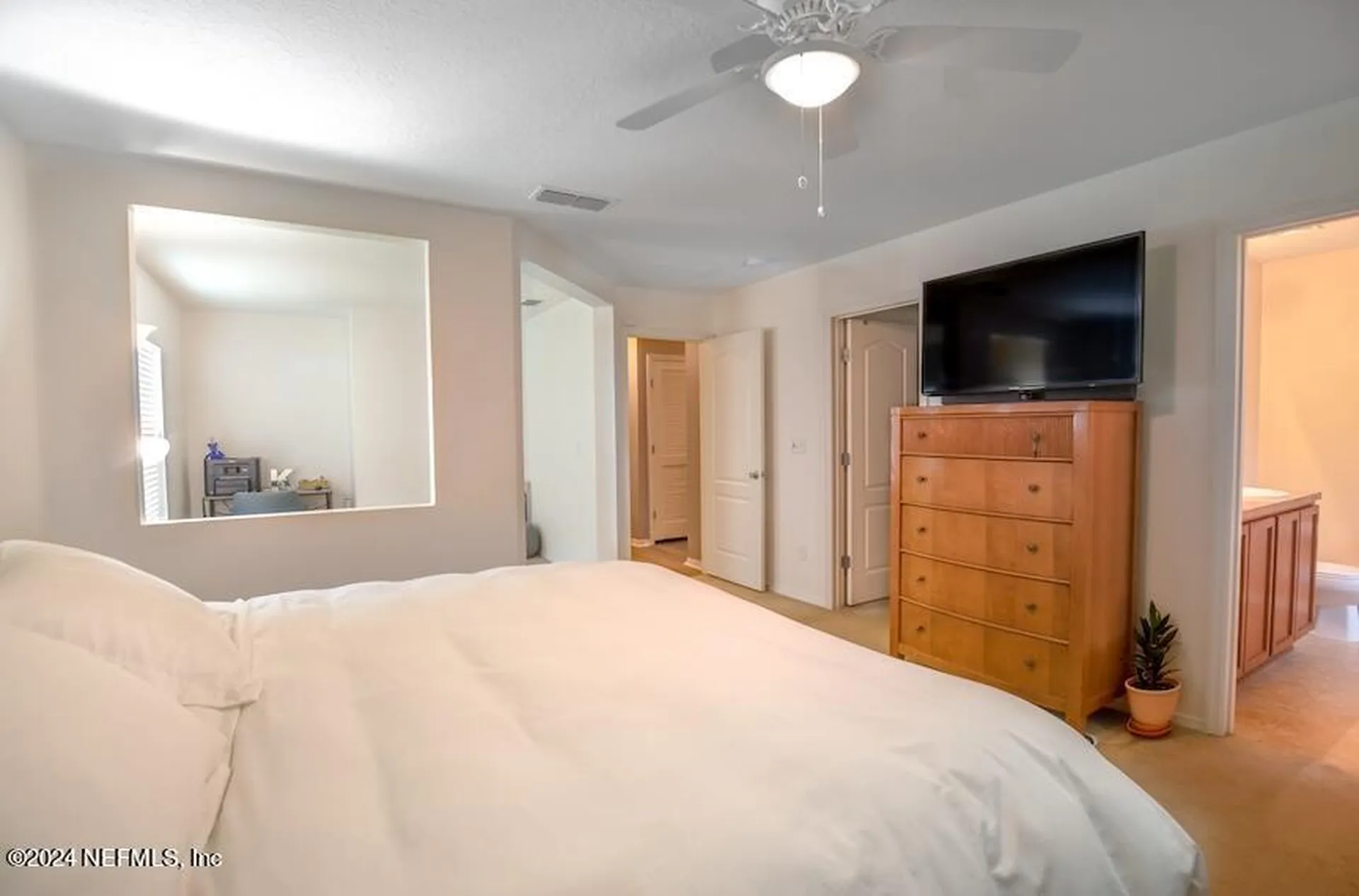 2527 Eisner Drive Jacksonville FL 32218