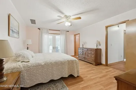 2708 Poinsettia Avenue Middleburg FL 32068