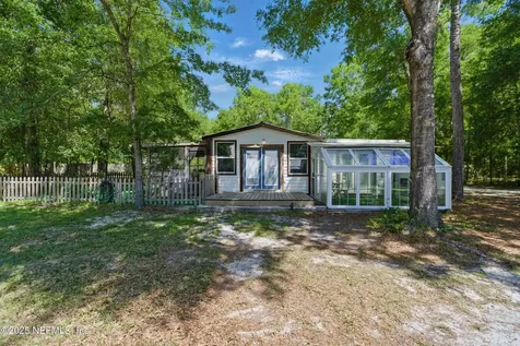 2708 Poinsettia Avenue Middleburg FL 32068