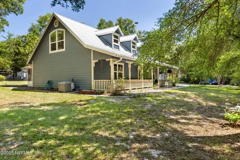 2708 Poinsettia Avenue Middleburg FL 32068