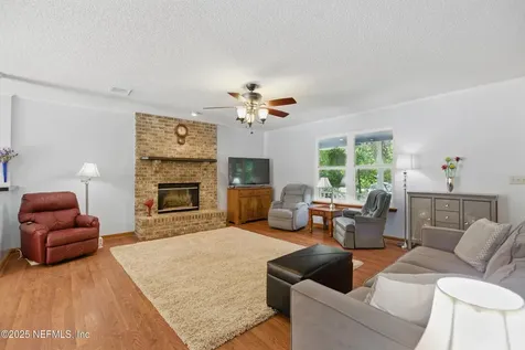2708 Poinsettia Avenue Middleburg FL 32068
