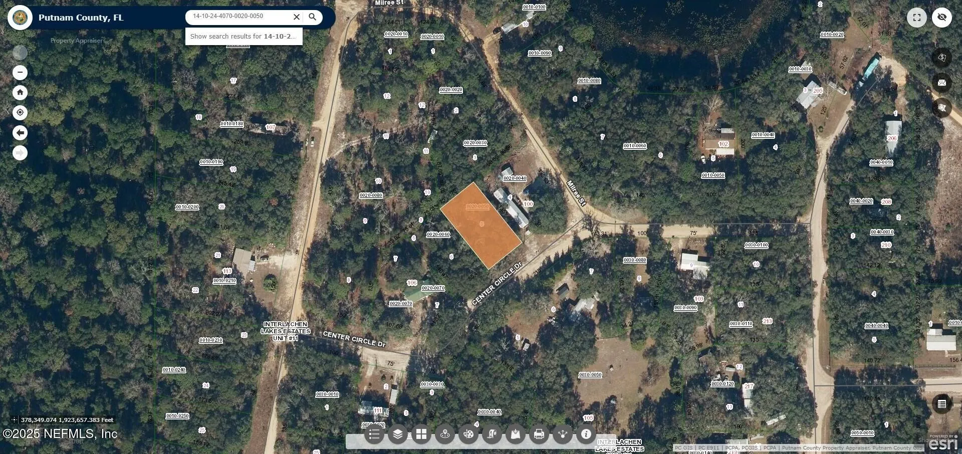 102/ 104 Circle Drive Interlachen FL 32148