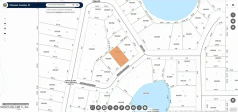 102/ 104 Circle Drive Interlachen FL 32148