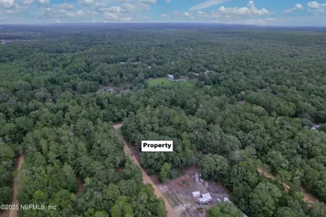 00 Ellen Way Florahome FL 32140