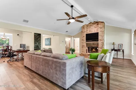 1835 Powder Springs Drive Jacksonville FL 32225