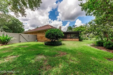 1835 Powder Springs Drive Jacksonville FL 32225