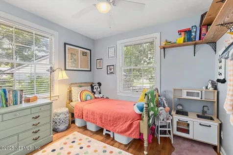 4651 Pinewood Avenue Jacksonville FL 32207
