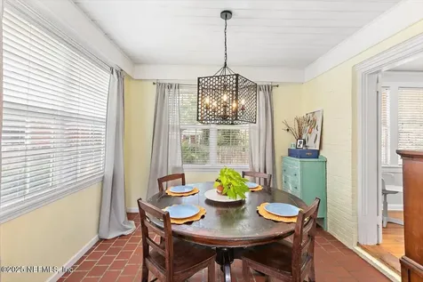 4651 Pinewood Avenue Jacksonville FL 32207