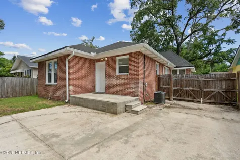 4534 College Street Jacksonville FL 32205