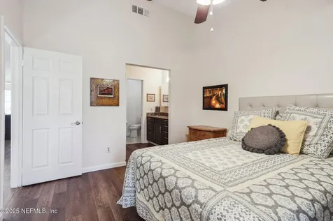 11066 Wandering Oaks Drive Jacksonville FL 32257
