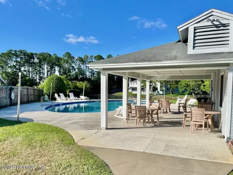 11066 Wandering Oaks Drive Jacksonville FL 32257