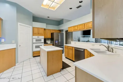 11529 Summer Brook Court Jacksonville FL 32258