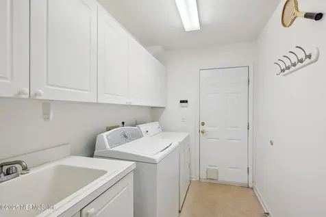7854 Timberlin Park Boulevard Jacksonville FL 32256