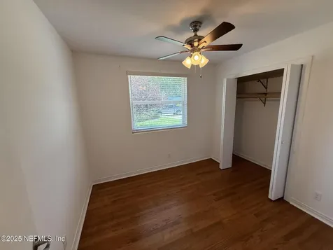 7427 Burlingame Drive S Jacksonville FL 32211