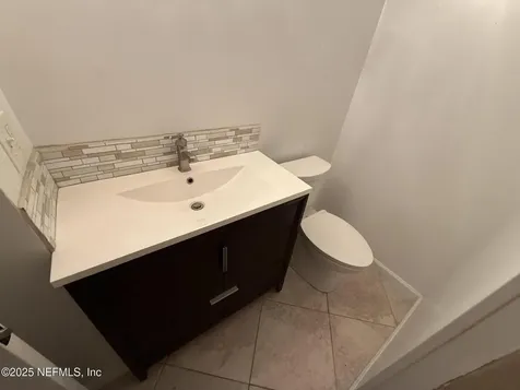 7427 Burlingame Drive S Jacksonville FL 32211