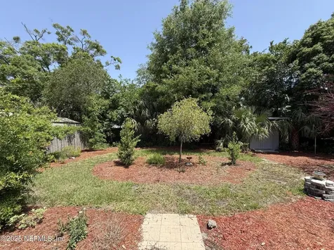 7427 Burlingame Drive S Jacksonville FL 32211