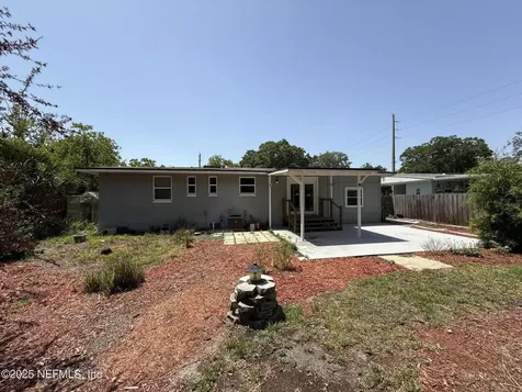 7427 Burlingame Drive S Jacksonville FL 32211