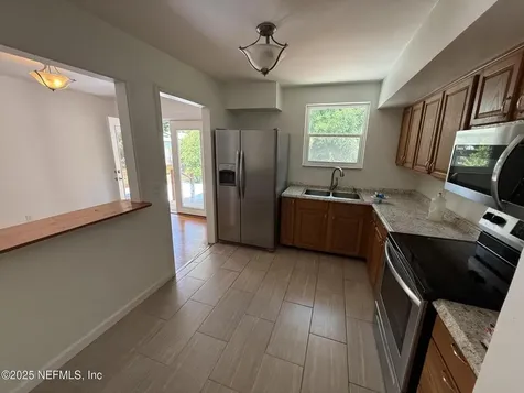 7427 Burlingame Drive S Jacksonville FL 32211